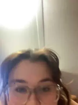 H4il3yseesu  live sex cam