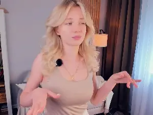 LulaBounds  live sex cam