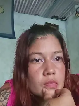 Roci983  live sex cam