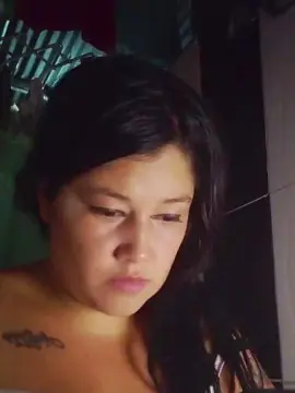 Roci983  live sex cam