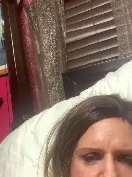 Diamondangel84  live sex cam