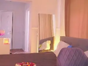 Sashasilk  live sex cam