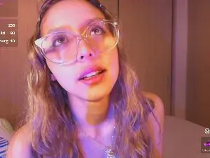 Hanniesmilee  live sex cam