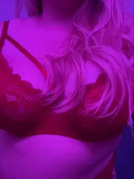 Secretonocturno  live sex cam