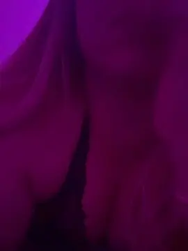Secretonocturno  live sex cam