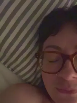 Heheellie1  live sex cam
