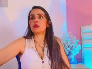 Moxa_hot  live sex cam