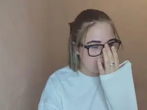 AnalLaura  live sex cam