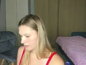 SkyeDavis  live sex cam