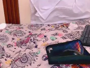 Kimberly18cute  live sex cam
