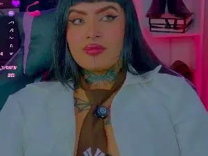 Adamsniki  live sex cam