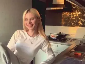 CiraFernsler  live sex cam