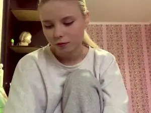 CiraFernsler  live sex cam