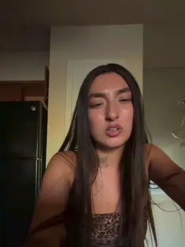 DirtyDiana  live sex cam