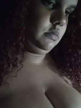 Safirahot69  live sex cam