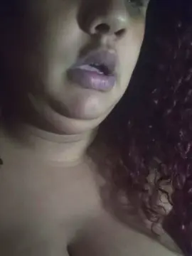 Safirahot69  live sex cam