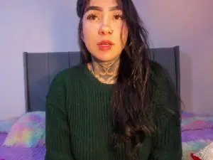 Lauramillers  live sex cam