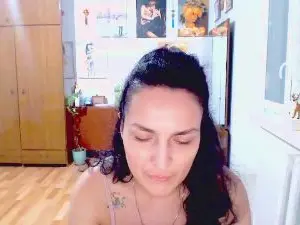 AngelOMoon  live sex cam