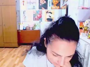 AngelOMoon  live sex cam