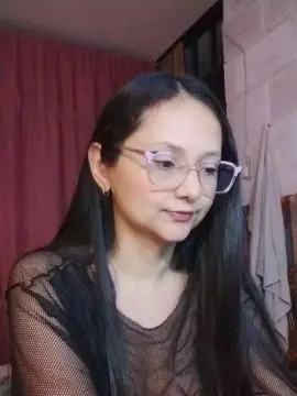 CamiLatinAss  live sex cam
