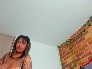 MirandaDreamsxx  live sex cam