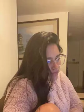 KatyLu1  live sex cam