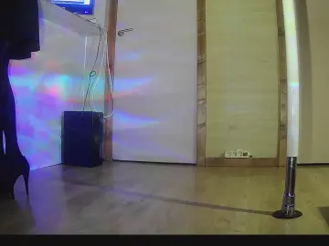 Flakitapeliroja  live sex cam