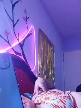 Katlandia  live sex cam