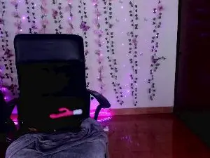 Tifany_black  live sex cam
