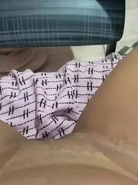 Bucetudanova  live sex cam