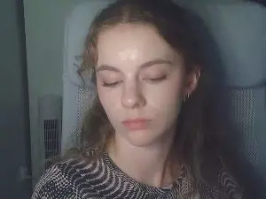 AriaYoung  live sex cam