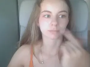 AriaYoung  live sex cam