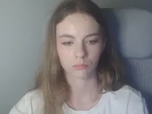 AriaYoung  live sex cam