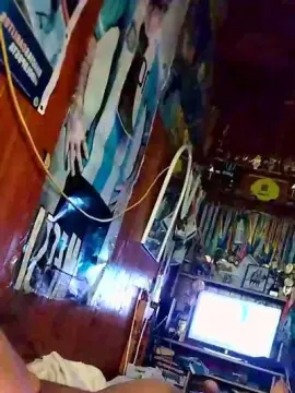 Gaviota25  live sex cam