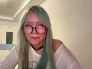 HuongZeimetz  live sex cam