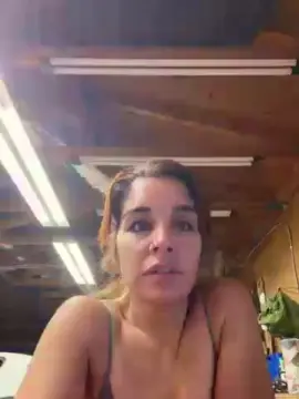 Lebanese_Lips  live sex cam