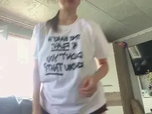 NicholleBourne  live sex cam