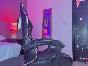 Luccia_smith  live sex cam