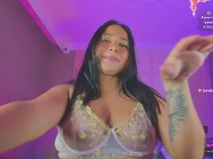 Luccia_smith  live sex cam