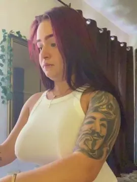 Rainhadafinesse  live sex cam