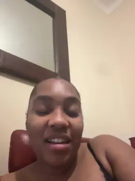 Luna4everbaby  live sex cam