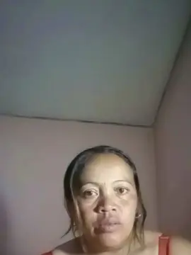 Victoria331  live sex cam
