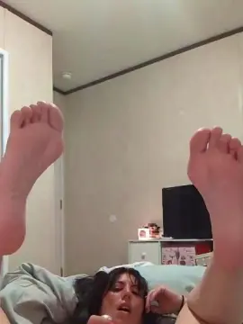 BrielleChartier  live sex cam