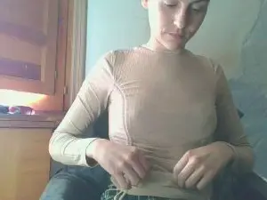 LittleKitty22  live sex cam