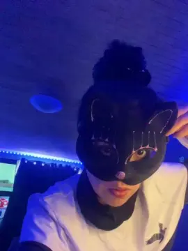Lia264  live sex cam