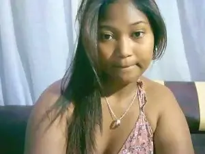 Fyhtia  live sex cam