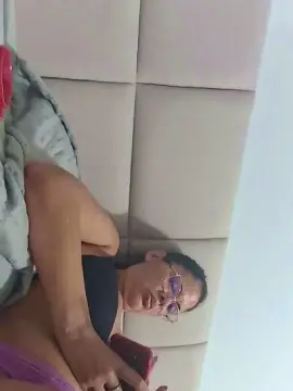 LirioBr  live sex cam