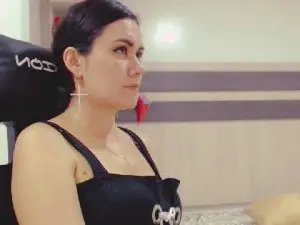Evasquirt  live sex cam