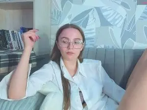 ArleenYum  live sex cam