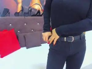 Laura_Sin  live sex cam